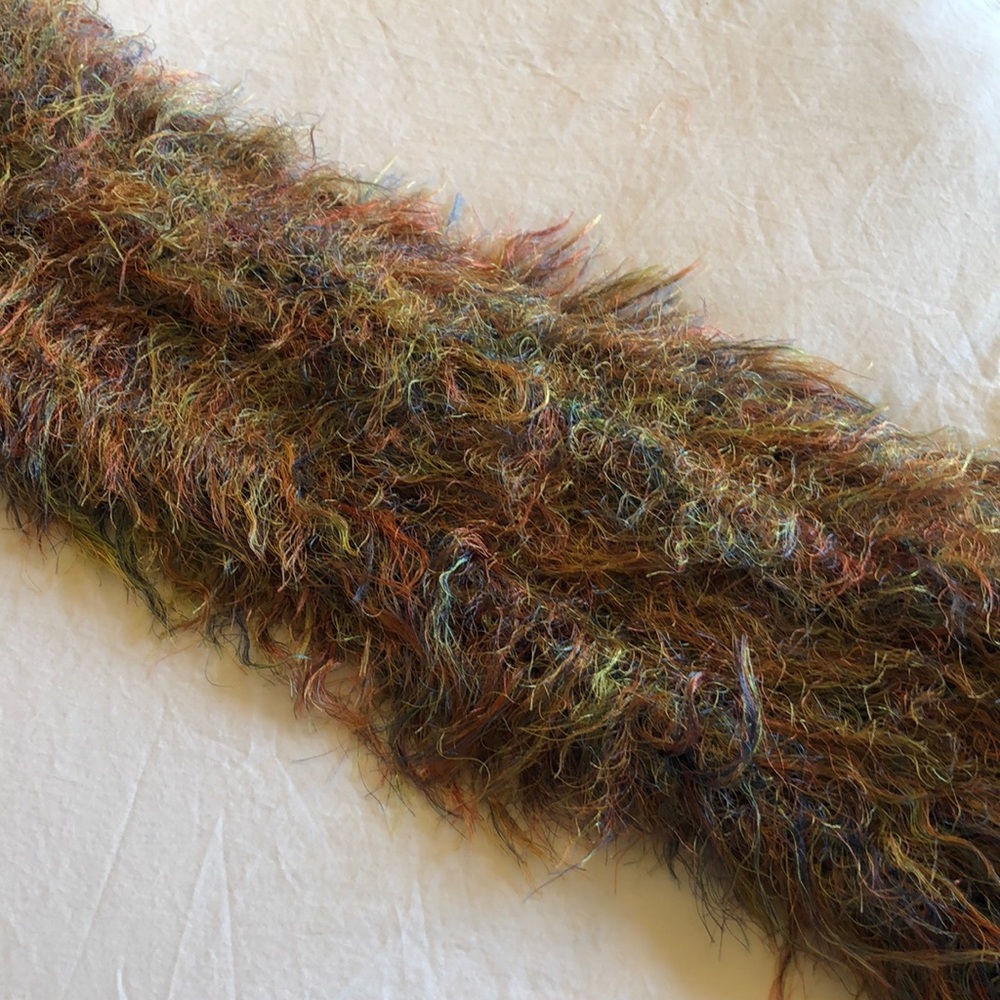 Multi-colored scarf - Picture 3 of 3